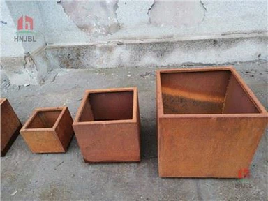 جعبه کاشت زمینی فولادی کورتن زنگ زده