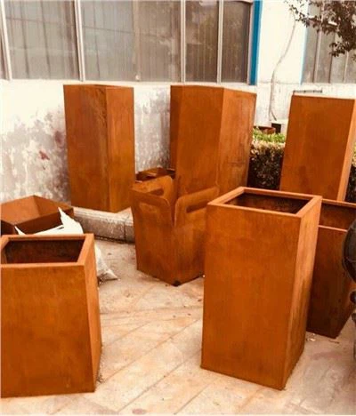 برج پلانتر کورتن استیل