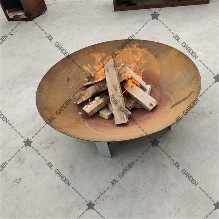 Great Minimalist Fire Pit