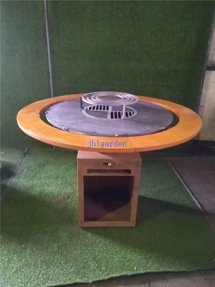 BBQ With Table