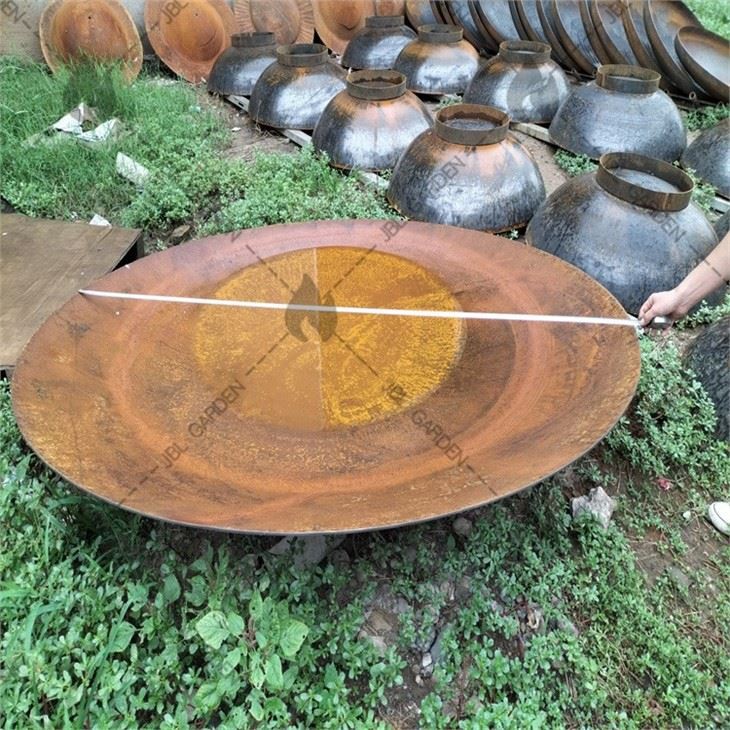 Round Corten Steel Fire Pit