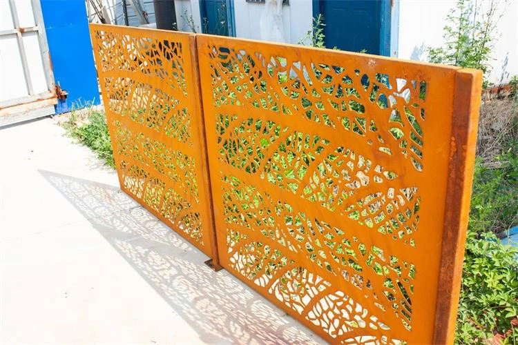 Corten Steel Screen With Gate Posts Installation Screen suppliers