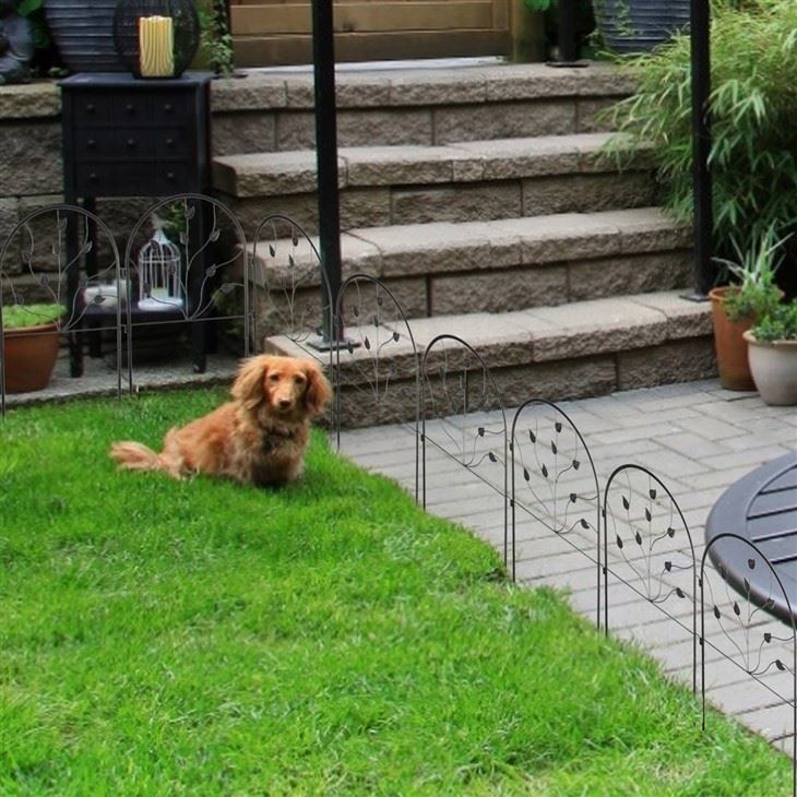 Courtyard Garden Lawn Fence